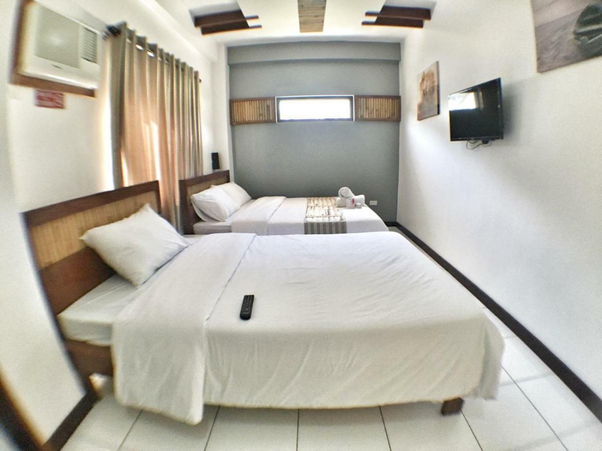 Ark Bayz Suites Puerto Galera Ngoại thất bức ảnh